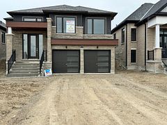 71 Sun Valley Avenue, Wasaga Beach, ON L9Z 0N7