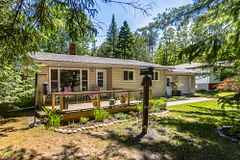 19 Adelard Road, Tiny, ON L0L 2J0
