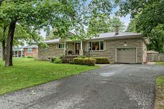 1914 Kensington Place, Severn, ON L3V 7J5