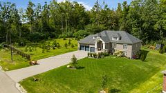 21 Ruby Ridge, Oro-Medonte, ON L0L 2E0