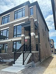14 Cherry Hill Lane, Barrie, ON L4N 6K7