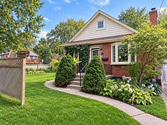20 Bayview Drive Upper, Barrie, ON L4N 3N5
