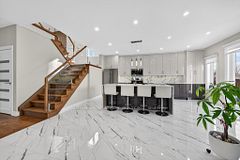 62 Prince George Crescent, Barrie, ON L4N 0K9