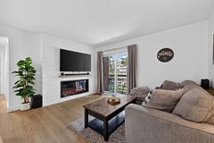 163 Edgehill Drive D7, Barrie, ON L4N 1L9
