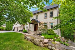 9 Bridle Path, Oro-Medonte, ON L0L 2L0