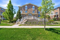 408 Veterans Drive 1, Barrie, ON L4N 9G9