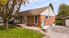 243 Wellington Street E Main Level, Barrie, ON L4M 2E4