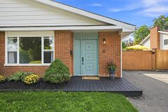 4 Griffin Road, Collingwood, ON L9Y 4B8