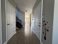 51 Booth Lane, Barrie, ON L4N 0S4