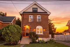 180 Second Street, Collingwood, ON L9Y 1G1