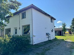 17 Lemarier Street, Kapuskasing, ON P5N 2S7