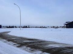 31 Jules Gravel Crescent, Armstrong, ON P0J 1E0