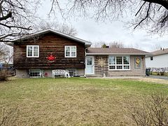 452 Eleventh Avenue, Cochrane, ON P0L 1C0