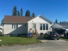 34 Birch Street, Kapuskasing, ON P5N 1Z9