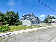 75 Third Street, Englehart, ON P0J 1H0