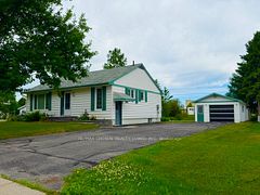 1412 Prince Street, Hearst, ON P0L 1N0