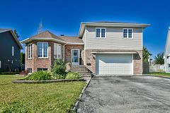 43 Pleasant Avenue, Timmins, ON P4R 1M6