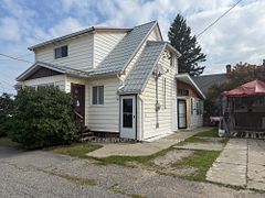 6 Hollinger Lane, Timmins, ON P0N 1G0