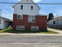 11 Shamrock Avenue, Timmins, ON P0N 1C0