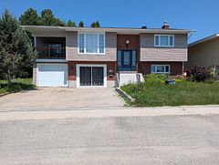 84 Brousseau Avenue, Timmins, ON P4N 5Y2