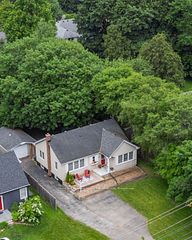 938 King Road, Burlington, ON L7T 3L3