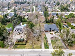 362 Fourth Line, Oakville, ON L6L 5A4