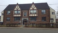 44 Bartonville Avenue W 5, Toronto, ON M6M 2B5