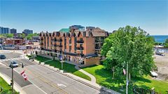 102 Bronte Road 303, Oakville, ON L6L 6J5