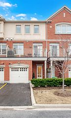 3235 Thomas Street 2, Mississauga, ON L5M 0M2