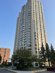 8 Lisa Street 407, Brampton, ON L6T 4S6