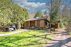 6099 Cedar Grove, Burlington, ON L7P 0N1