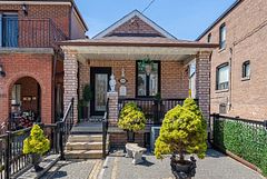524 Salem Avenue N, Toronto, ON M6H 3E1