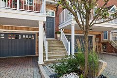 120 Bronte Road 3, Oakville, ON L6L 3C1