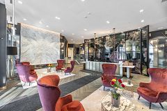 405 Dundas Street W 317, Oakville, ON L6M 5P9