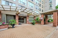 1110 Walden Circle 903, Mississauga, ON L5J 4R3
