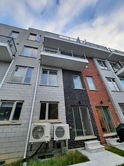 99 Frederick Tisdale Drive, Toronto, ON M3K 1X1