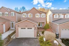 54 Niagara Place, Brampton, ON L6S 4Y8