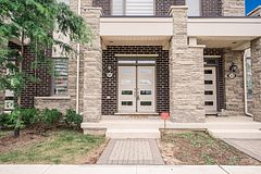 51 Summer Wind Lane 42, Brampton, ON L7A 5J2