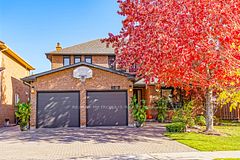 4392 Grassland Crescent, Mississauga, ON L5V 1E2