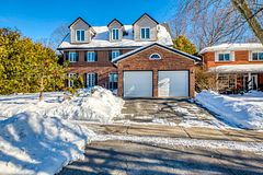 1462 Grand Boulevard, Oakville, ON L6H 3E6
