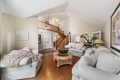 2139 Bushtrail Court, Burlington, ON L7M 4B2