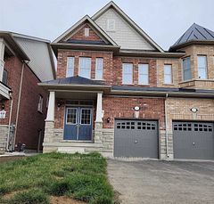 113 Finegan Circle, Brampton, ON L7A 4Z9