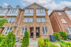 7 Weston Road, Toronto, ON M6N 5H2