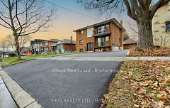 246 Delta Street 3, Toronto, ON M8W 4E9