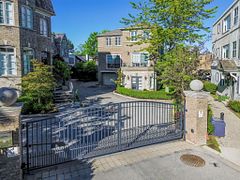 16 Nautical Lane, Toronto, ON M8V 4E7