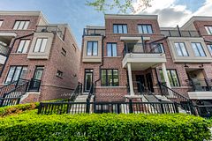 10 Carnation Avenue 13, Toronto, ON M8V 0B8