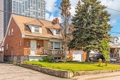 14 Jane Osler Boulevard, Toronto, ON M6A 1W7
