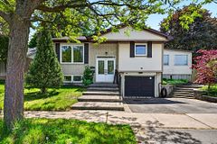 758 Francis Road, Burlington, ON L7T 4A3