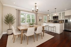 2665 Bloor Street W 2, Toronto, ON M8X 1A4