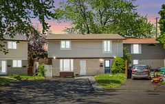 17 Hillbank Trail, Brampton, ON L6S 1P6